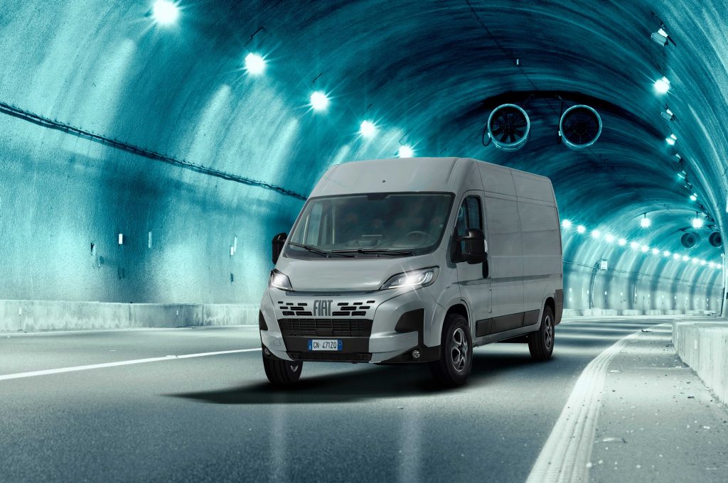 Fiat Ducato tunnel