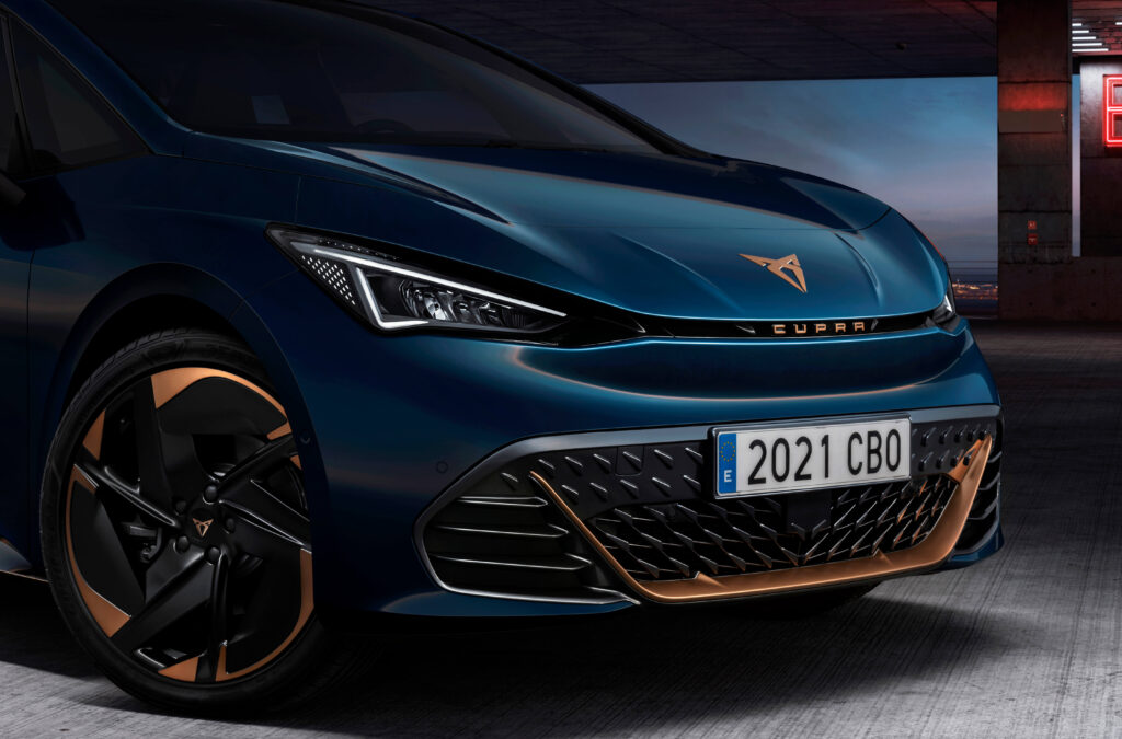 Face Avant Cupra Born